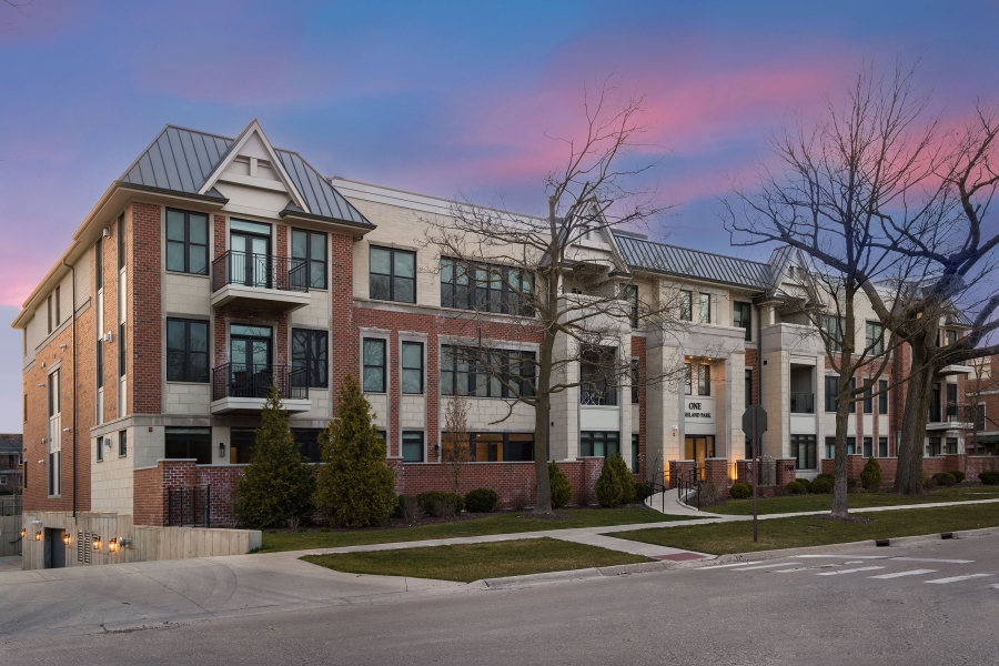 1560-Oakwood-Ave-Highland-Park-20-Units-Condominium-Framing-Carpentry-Building 
